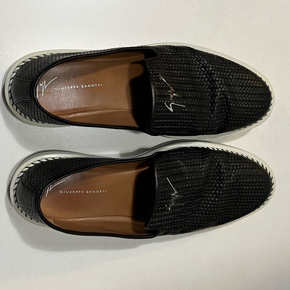 Men Giuseppe